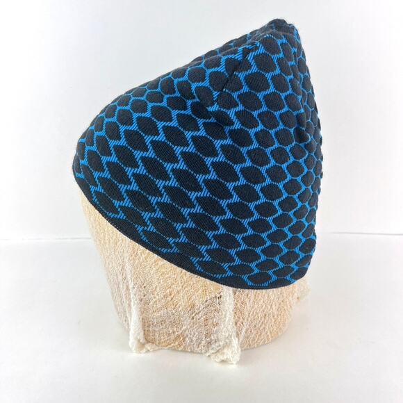 PUGS Honeycomb Knit Ski Cap Hat - Picture 2 of 5